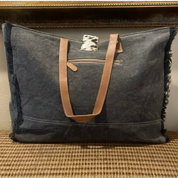 MYRA-JUST IN BISON RIDGE WEEKENDER BAG - Picture 2 of 3